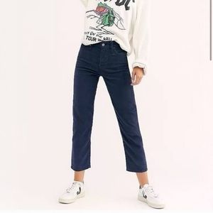 Levi’s Wedgie Straight Corduroy Pants Velvet Blue Size 25